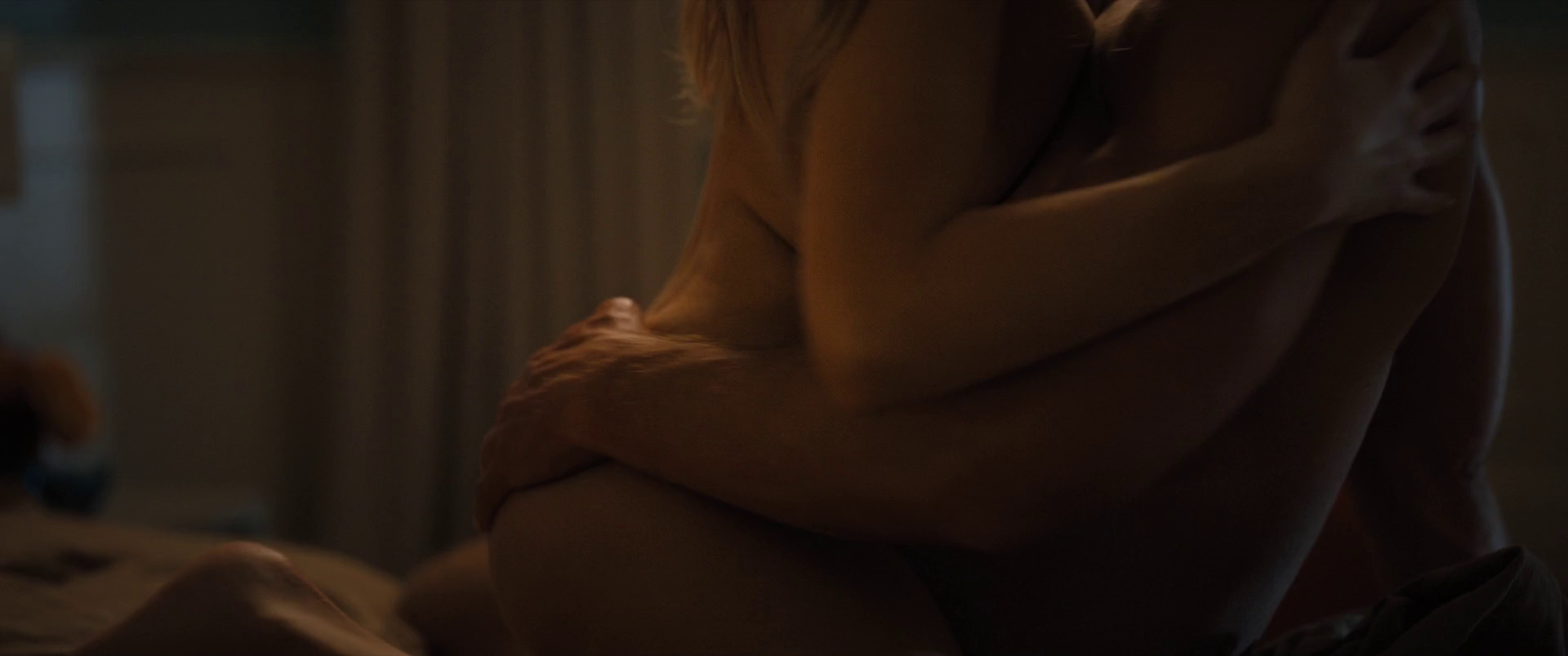 Sydney sweeney nudes (2023 pictures & videos)